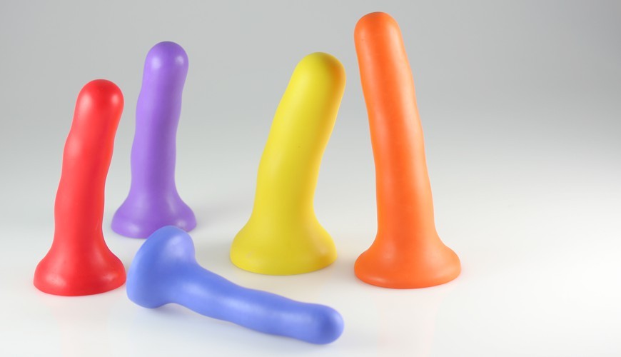 Babes_dildos
